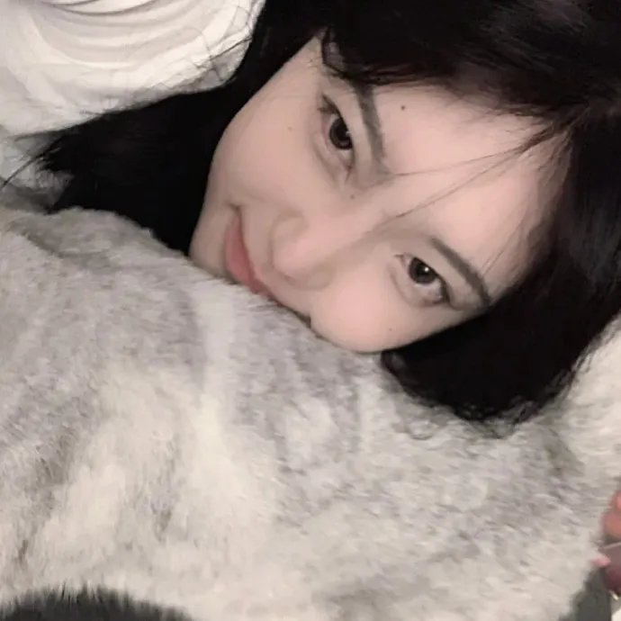 玉女撩春