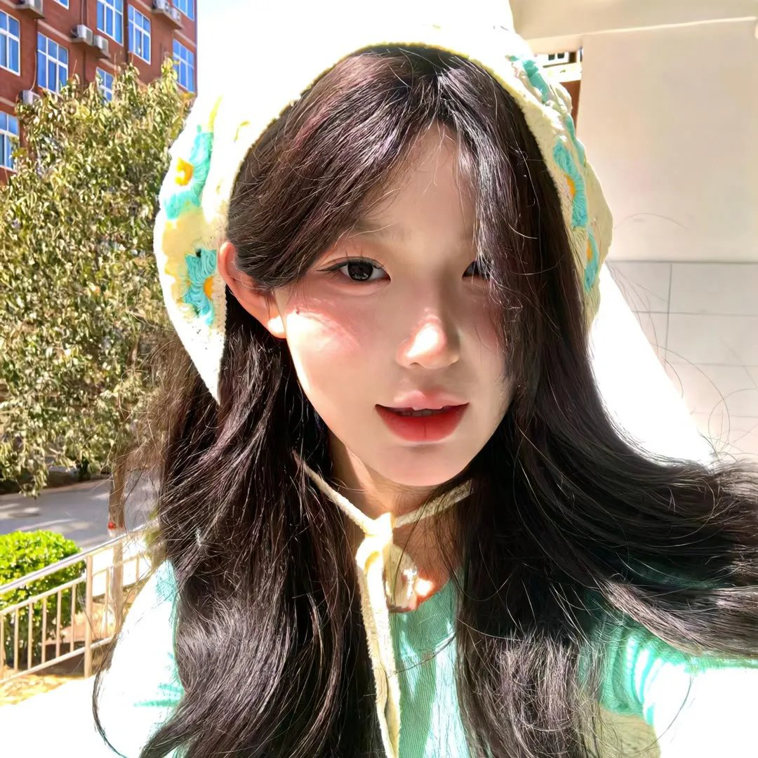 她说